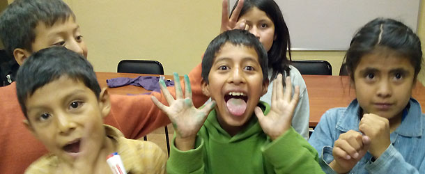 volunteering in Cuenca with children - tutoring in the library
